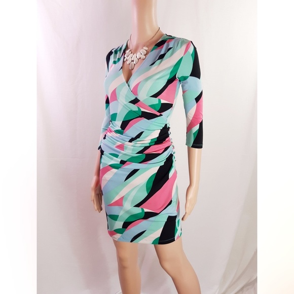 Jennifer Lopez Dresses & Skirts - JLo Retro Style Wrap Dress size Small